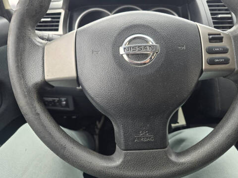 2012 Nissan Versa 1.8 SL