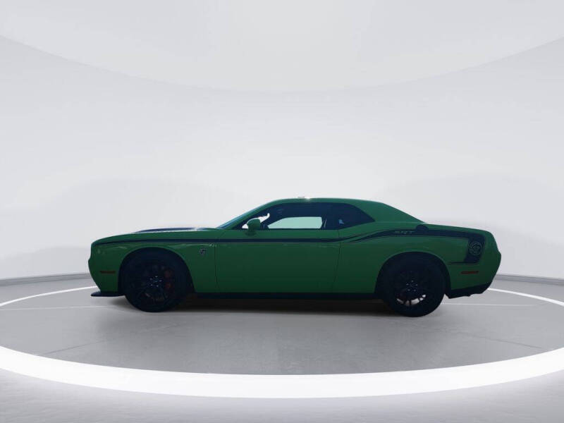 2015 Dodge Challenger SRT Hellcat