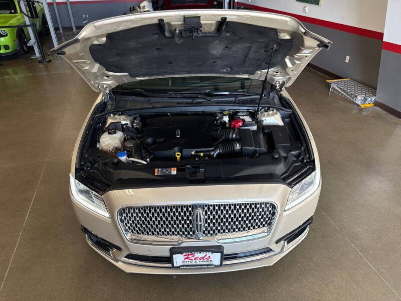 2017 Lincoln Continental Reserve