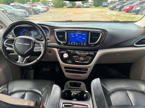 2018 Chrysler Pacifica Touring L Plus