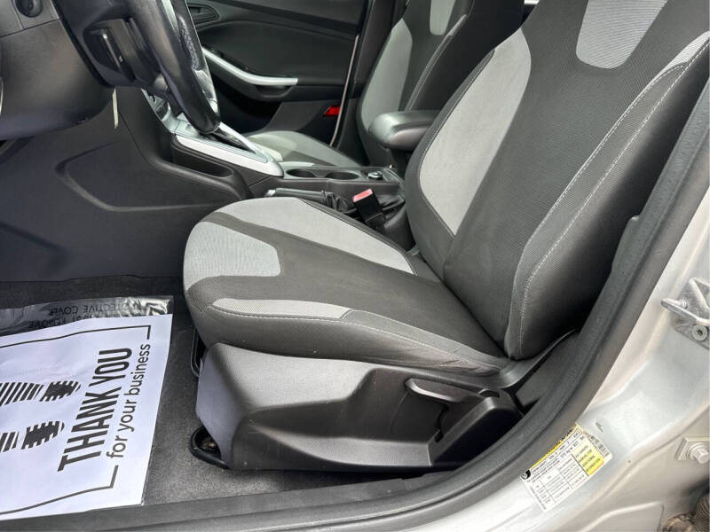 2012 Ford Focus SE