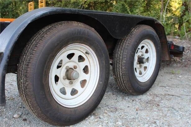 2003 Diamond C Car Hauler