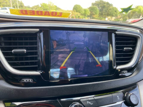 2017 Chrysler Pacifica Touring Plus