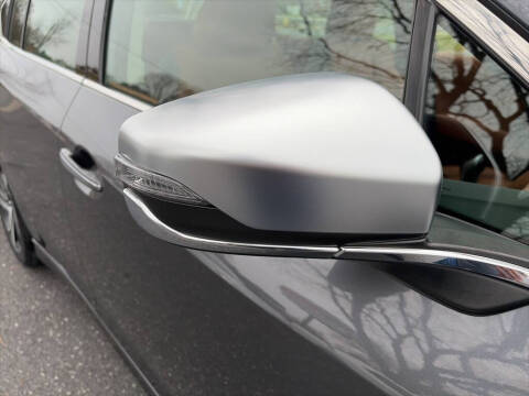 2022 Subaru Legacy Touring XT