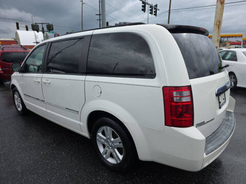 2008 Dodge Grand Caravan SXT