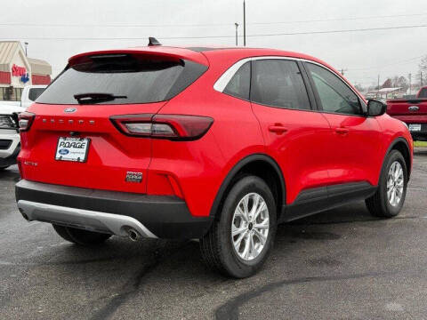 2024 Ford Escape Active