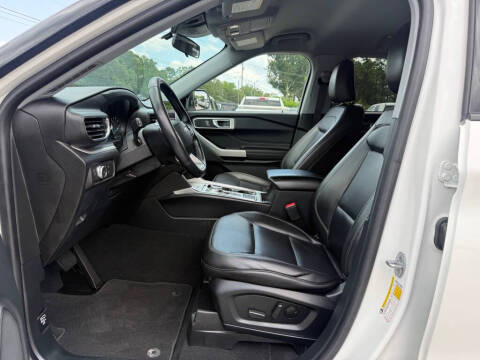 2022 Ford Explorer XLT