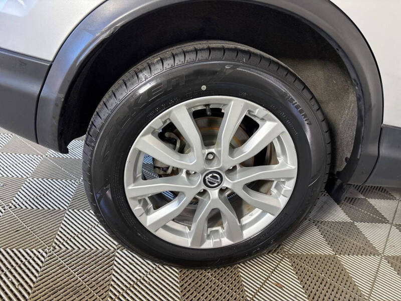 2022 Nissan Rogue Sport S