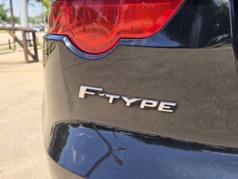 2017 Jaguar F-TYPE