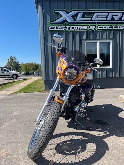 Harley-Davidson Sportster 1200 Custom Image