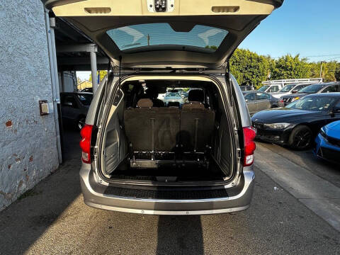 2014 Dodge Grand Caravan SXT