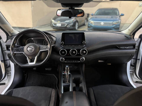 2020 Nissan Sentra SR