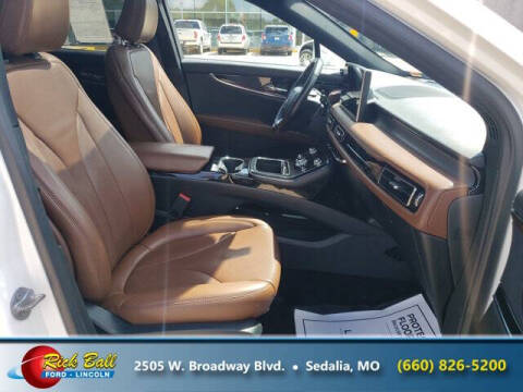 2022 Lincoln Nautilus Reserve