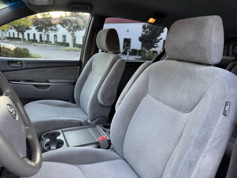 2006 Toyota Sienna CE 7 Passenger