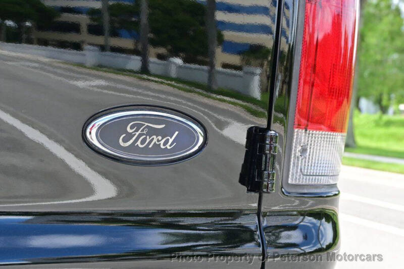 2004 Ford Excursion Limited