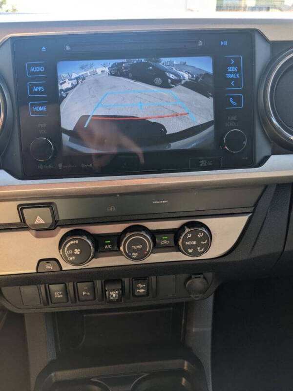 2019 Toyota Tacoma SR5 V6