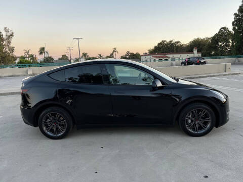 2024 Tesla Model Y Long Range
