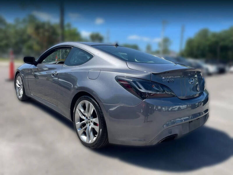 2016 Hyundai Genesis Coupe