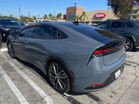 2024 Toyota Prius XLE