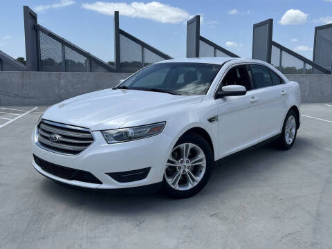 2013 Ford Taurus SEL