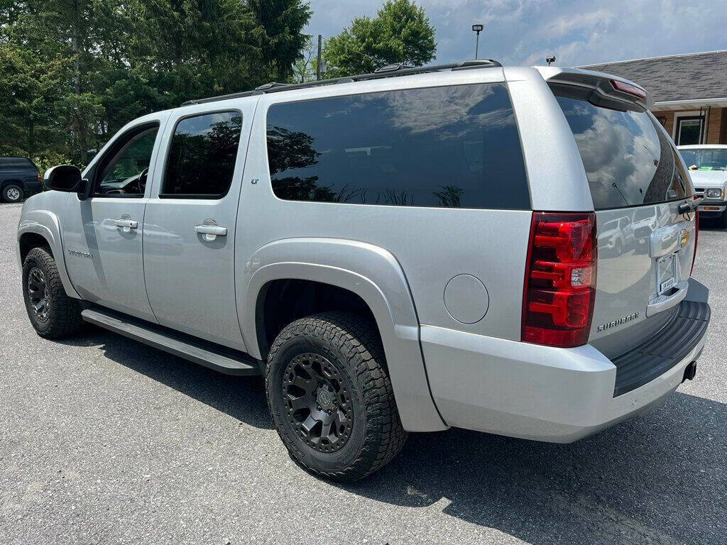2013 Chevrolet Suburban 5