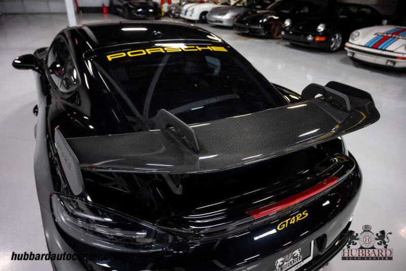 2023 Porsche 718 Cayman GT4 RS