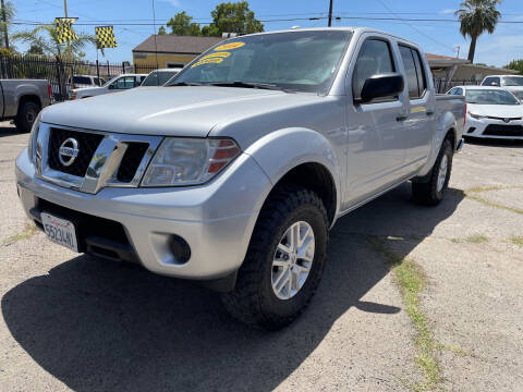 2014 Nissan Frontier for sale at JR'S AUTO SALES in Pacoima CA
