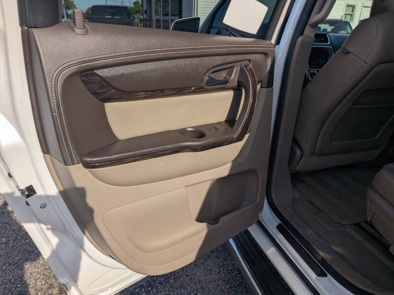 2016 GMC Acadia Denali