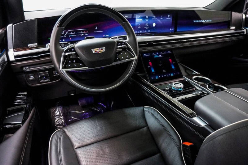 2025 Cadillac Escalade Premium Luxury