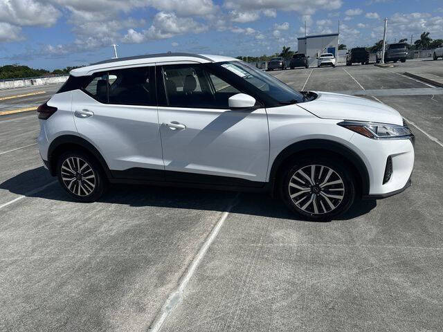 2023 Nissan Kicks SV