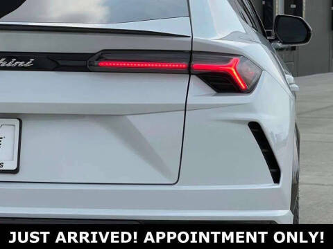 2022 Lamborghini Urus