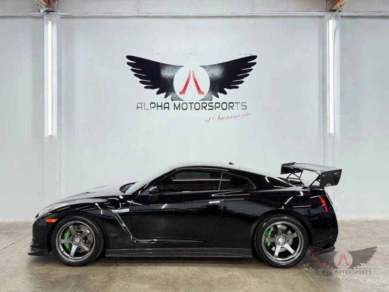 2010 Nissan GT-R Premium