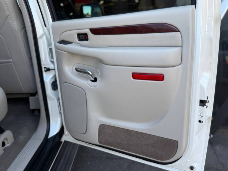 2005 Cadillac Escalade EXT