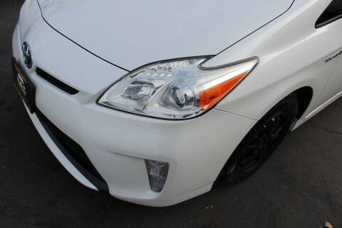 2013 Toyota Prius Three