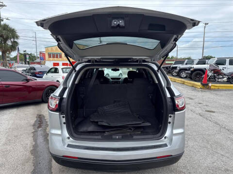 2017 Chevrolet Traverse LT