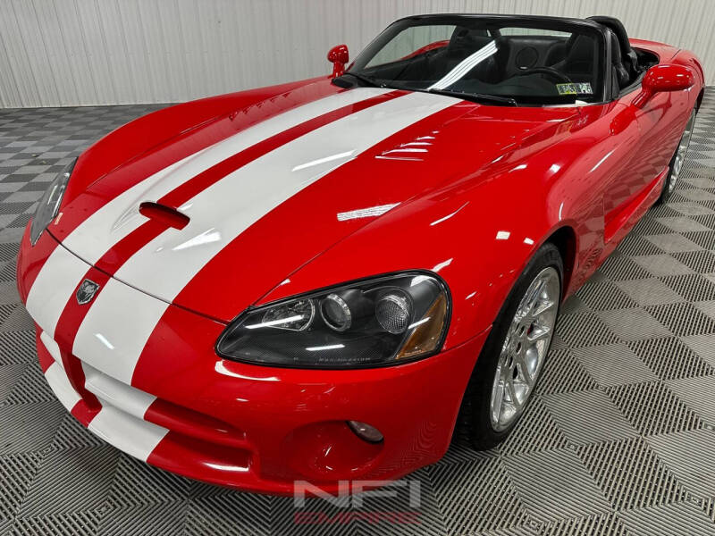 2004 Dodge Viper SRT-10