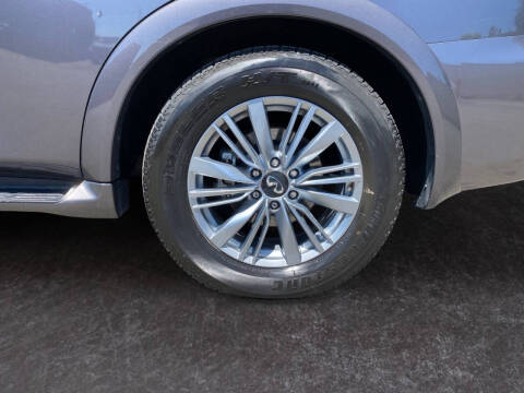 2023 Infiniti QX80 Luxe