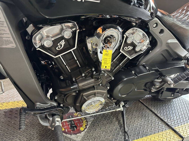 2019 Indian Motorcycle® Scout® Thunder Black