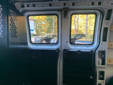 2024 Chevrolet Express 2500