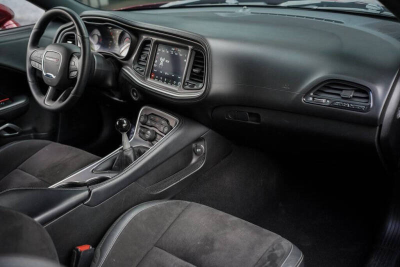 2022 Dodge Challenger