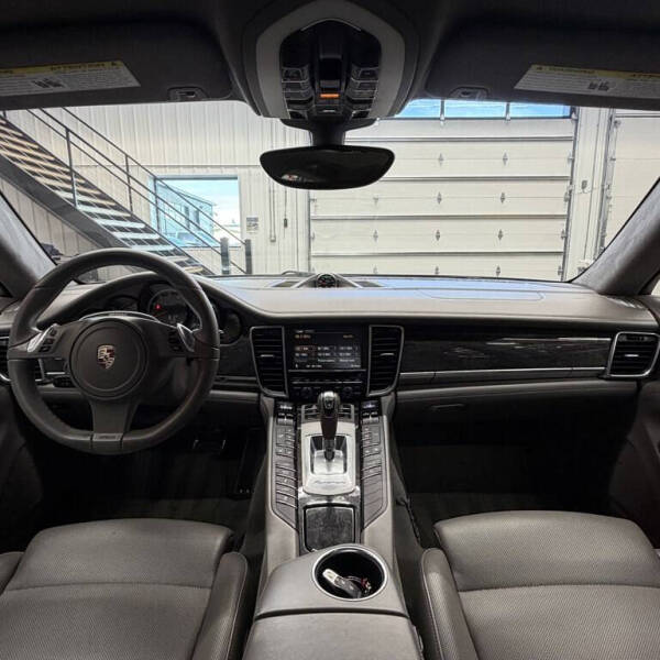 2011 Porsche Panamera Turbo