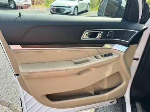 2017 Ford Explorer Limited