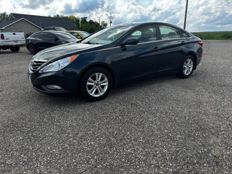 2013 Hyundai Sonata for sale at Quinn Motors in Shakopee MN