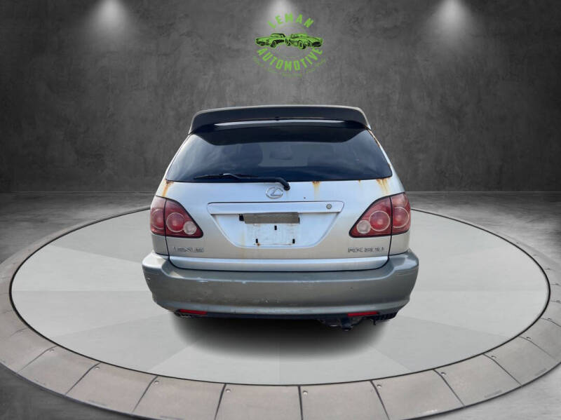 1999 Lexus RX 300