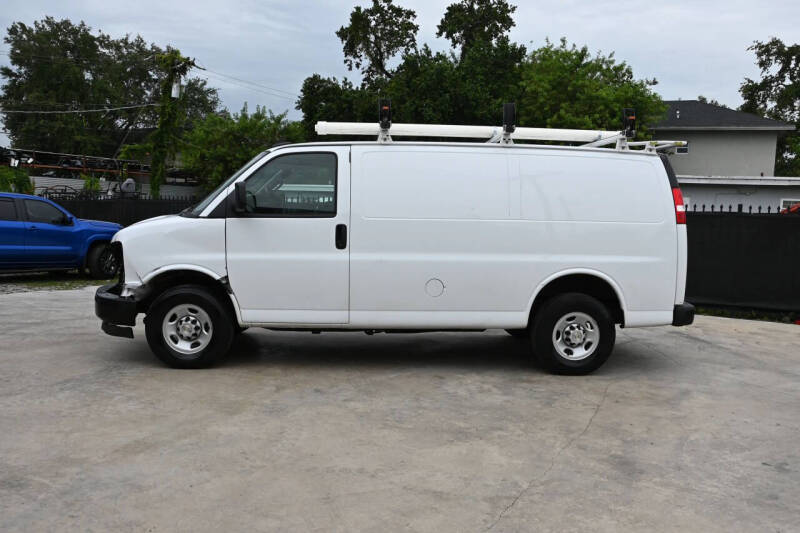 2024 Chevrolet Express 2500