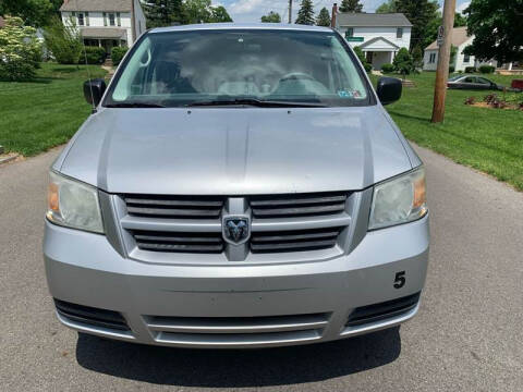 2009 Dodge Grand Caravan for sale at Via Roma Auto Sales in Columbus OH
