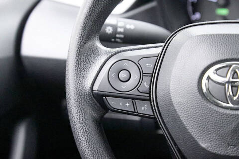 2025 Toyota Corolla Hybrid LE