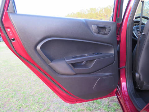 2013 Ford Fiesta SE
