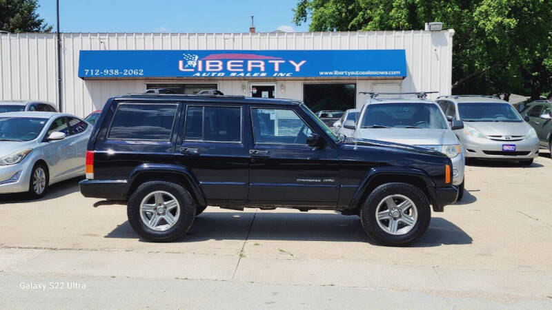 2000 Jeep Cherokee for sale at Liberty Auto Sales in Merrill IA