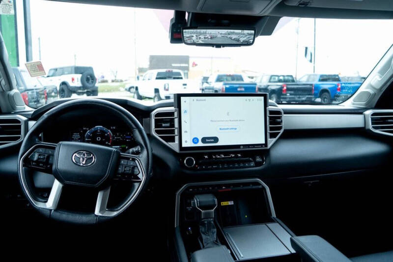 2023 Toyota Sequoia Limited